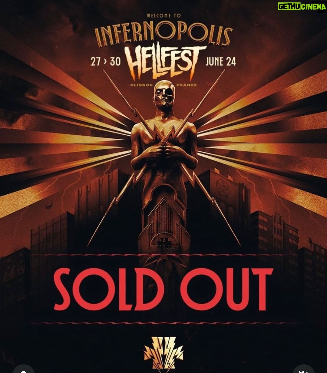 Ice-T Instagram - When I say ‘Get your tickets to the @BodyCountOfficial European tour this summer NOW… Don’t move slow and miss out! ‘HellFest’ SOLD OUT! We’ll see you in June France 🇫🇷