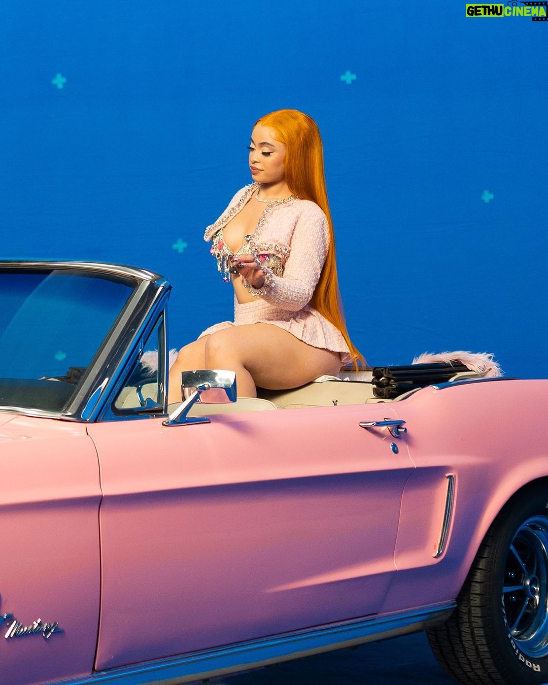 Ice Spice Instagram - barbie ain't nun to play bout 🌎🎀