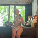 Ice Spice Instagram - cake day & i got a lot 🥳🎀💜