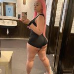 Ice Spice Instagram - PINK WIG THICC A$$ 🏆