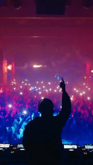 Idris Elba Instagram - My ‘Cure & The Cause’ remix by Fish Go Deep & Tracey K is here..
 
It’s been a pleasure to take my own spin on this Defected classic.