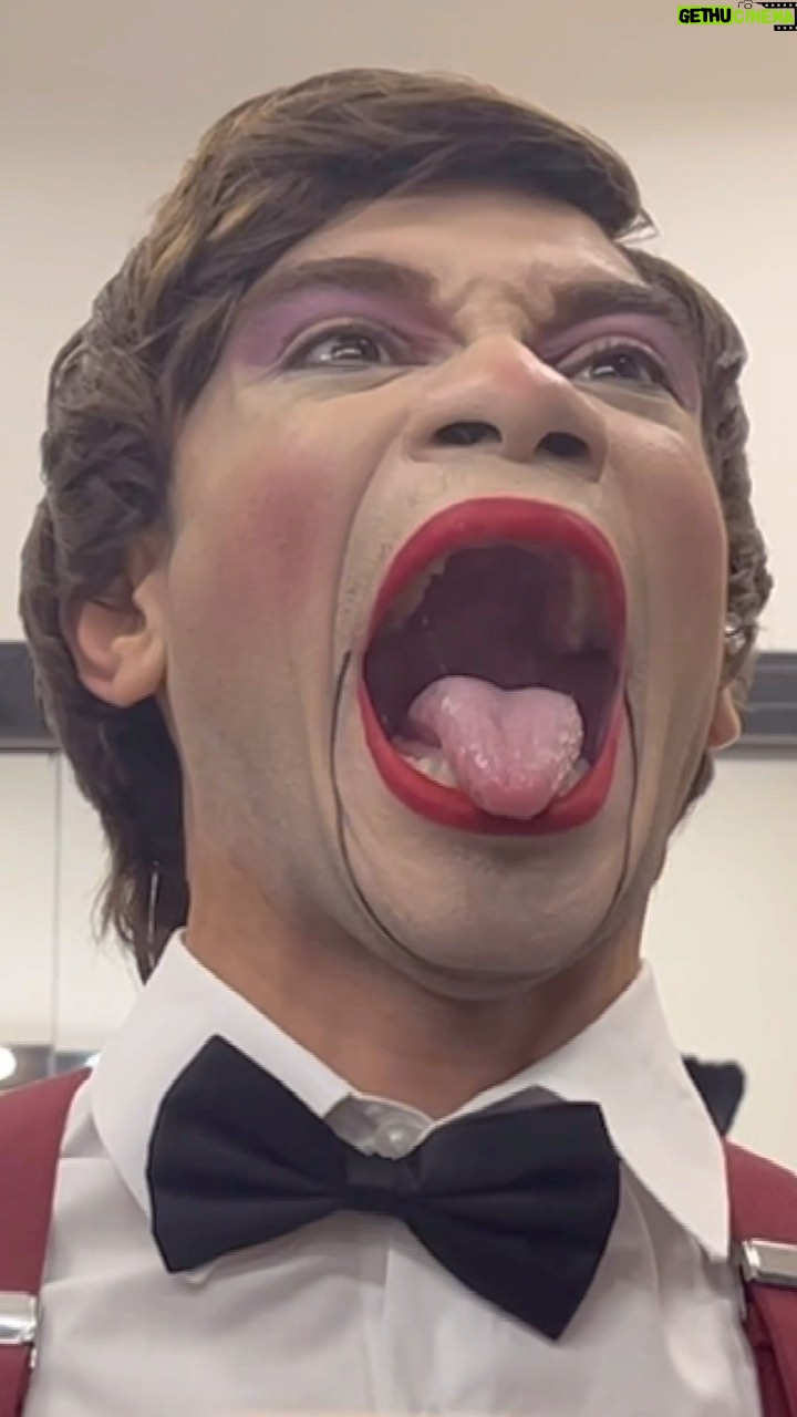 Igor Guimarães Instagram - A MAKE DO AMIGUINHO DO BRASIL #bonecojosias #humor #makeup #horrormakeup #makehorror #maquiagem #halloween