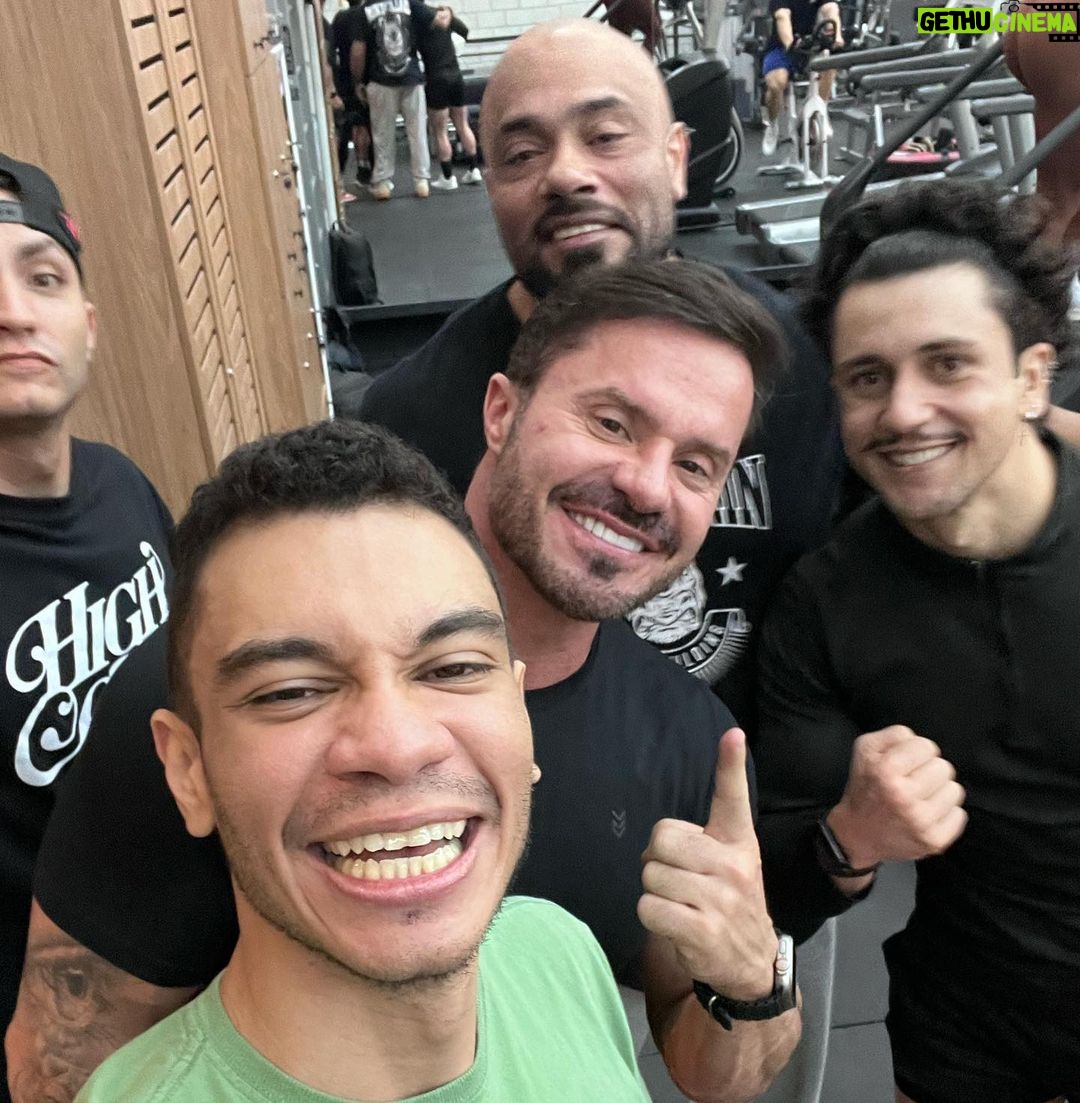 Igor Guimarães Instagram - viciado em viver Casa da Mãe Joana