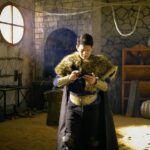 Iko Uwais Instagram - Gue lagi senang banget sama peradaban Yunani karena bisa bikin gue dominan di perang, kalau kalian sukanya peradaban apa ? Ayo gabung sekarang : https://bit.ly/iko-Greece dan taklukkan bersama Yunani @riseofkingdoms_id #RiseofKingdoms #riseofkingdomsid