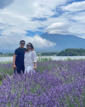 Iko Uwais Instagram - the mighty beautiful 🗻 Fuji ❤️🇯🇵 Kirey😍 #theuwais👨‍👩‍👧‍👧 #theuwaisjapantrip #mountfujijapan
