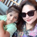 Iko Uwais Instagram - Alhamdulillah papa @iko.uwais pulang sehat selamat ❤️🌸😍 #theuwais👨‍👩‍👧‍👧 #ikouwais #audyuwais #audyitem #welcomehome #fyp #fypシ