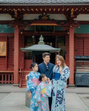 Iko Uwais Instagram - the UWAIS 👨‍👩‍👧‍👧 kimono Style 👘🇯🇵 #theuwais👨‍👩‍👧‍👧 #theuwaisvacation #theuwaisjapantrip #kimonostyle #asakusa