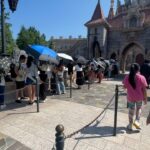 Iko Uwais Instagram - the Happiest place on earth - 42*🥵🏰🎡🎠🎢 #theuwais👨‍👩‍👧‍👧 #theuwaisvacation #theuwaisjapantrip #ikouwais #audyuwais #audyitem #disneylandjapan Tokyo Disneyland