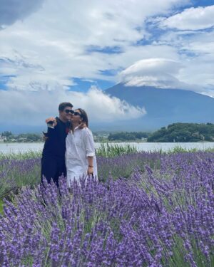 Iko Uwais Instagram - the mighty beautiful 🗻 Fuji ❤️🇯🇵 Kirey😍 #theuwais👨‍👩‍👧‍👧 #theuwaisjapantrip #mountfujijapan