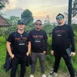 Iko Uwais Instagram - coming soon #shortmoviepasung by @uwaispictures directed by @ramadhan_ruswadi 🔥 Terima kasih semua atas semangat nya..kalian keren..Bismillah 🙏🏻💪🏻🫶🏻❤️ Rumah Pengabdi Setan