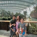 Iko Uwais Instagram - the UWAIS 👨‍👩‍👧‍👧singapore 2023 🌸 #theuwais👨‍👩‍👧‍👧 #theuwaisvacation #singapore #ikouwais #audyitem #audyuwais Singapore