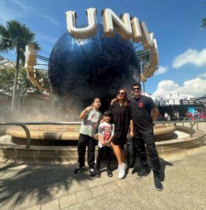 Iko Uwais Instagram - the UWAIS 👨‍👩‍👧‍👧singapore 2023 🌸 #theuwais👨‍👩‍👧‍👧 #theuwaisvacation #singapore #ikouwais #audyitem #audyuwais