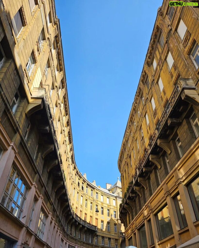 Ilayda Alişan Instagram - 🤍 Budapest