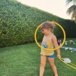 Ilayda Alişan Instagram - Çilek Ecem ile tatilimiz 🍓