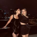 Ilayda Alişan Instagram - 🥂🥂🥂