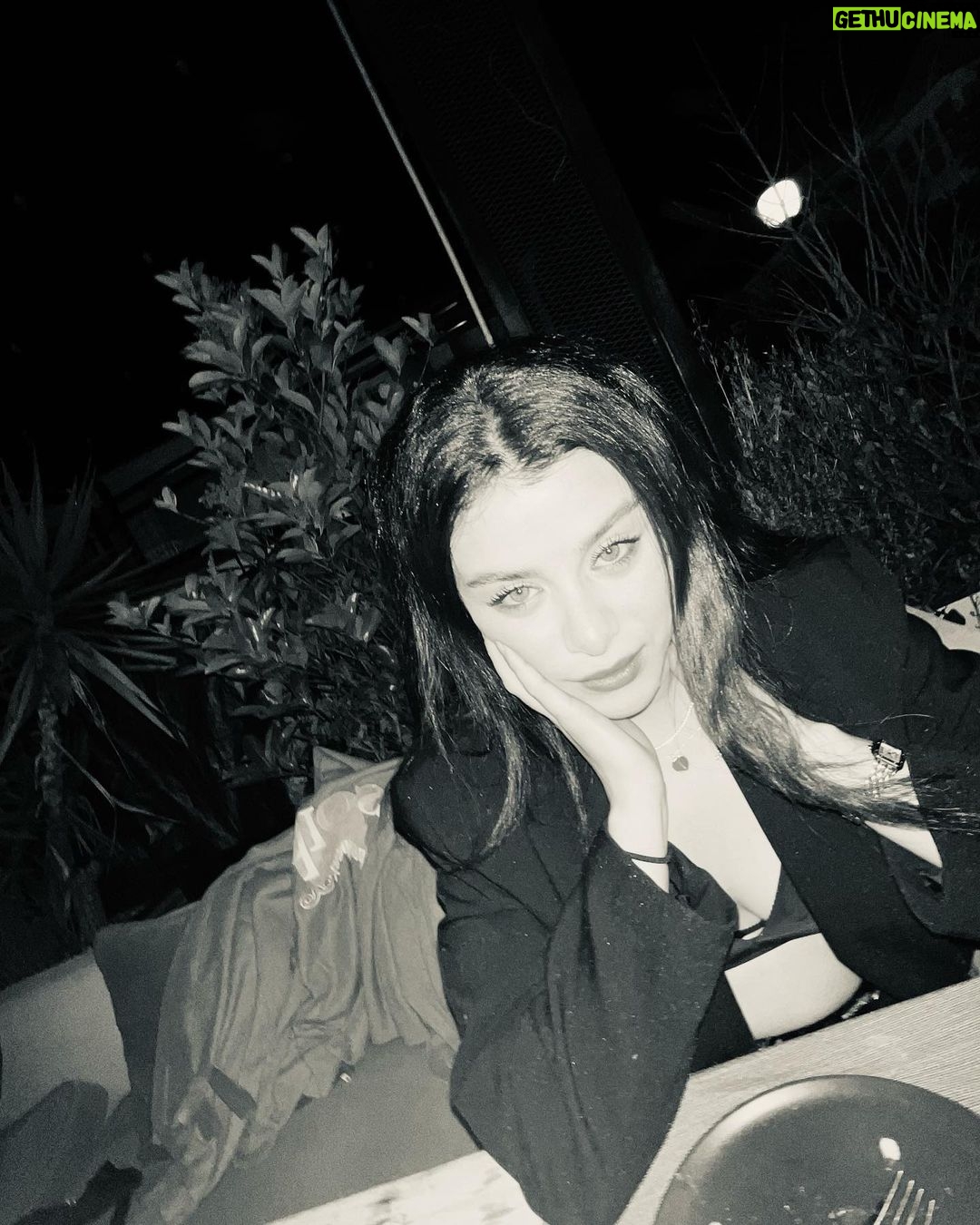 Ilayda Alişan Instagram - 🌞Son foto dump özetidir;