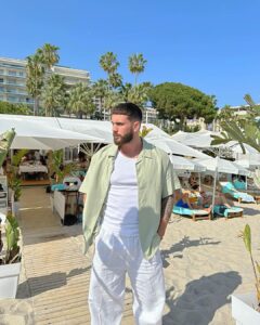 Illan Castronovo Instagram - I'm Back 💚 La Môme Plage