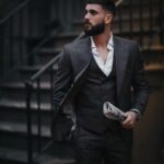 Illan Castronovo Instagram - Quelque part, quelqu’un cherche exactement ce que tu as à offrir. Manhattan, New York
