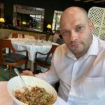 Ilya Tank Shilov Instagram – Перешёл на салаты. Отель «Беверли Хиллз».