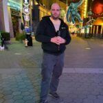 Ilya Tank Shilov Instagram – Movies Night 🍿 “Avatar 2”. #avatar Universal Studios Hollywood