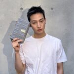 Im Jae-beom Instagram - #TheLolaBag #Burberry #ad @Burberry @riccardotisci17 🙏🏼🙏🏼🙏🏼🙏🏼🙏🏼