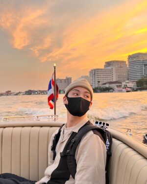 Im Jae-beom Instagram - Chao Praya River🌊🌊🌊
