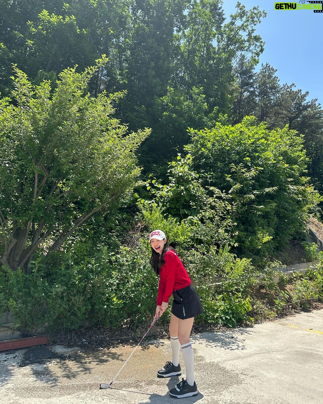 Im Na-yeon Instagram - 🍎 @pearlygates_korea #광고