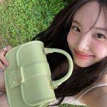 Im Na-yeon Instagram - #광고 내동생 선물🧚 #LVSeoulDosan #루이비통팝업