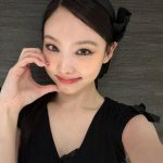 Im Na-yeon Instagram - 오늘 내 스모키 메컵 어땡🖤