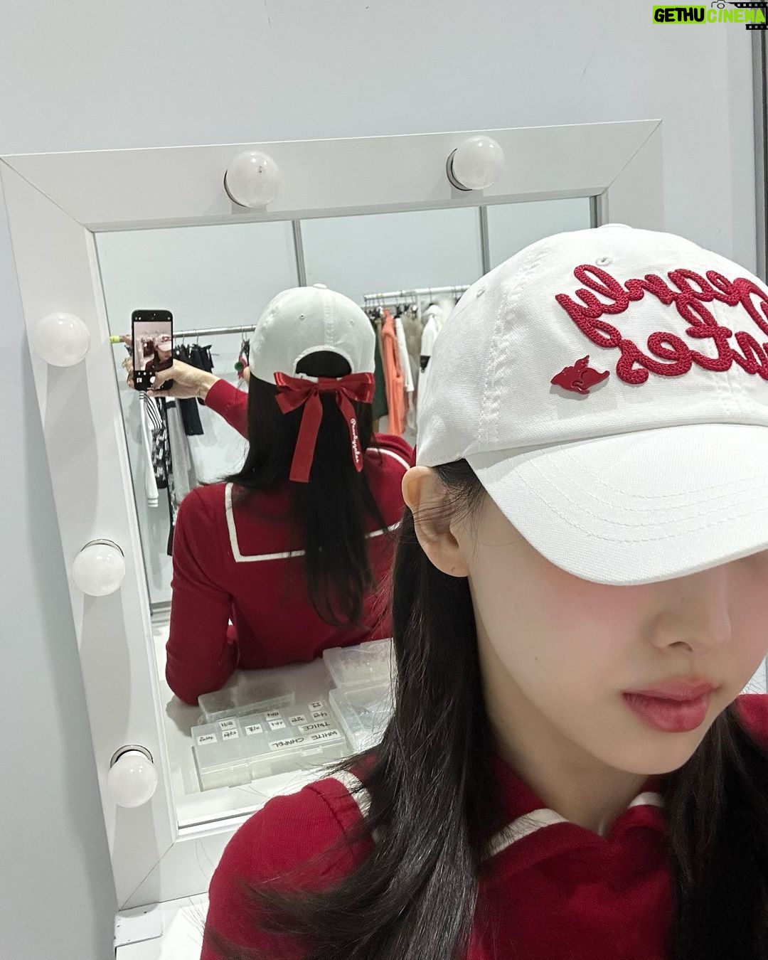 Im Na-yeon Instagram - 🍎 @pearlygates_korea #광고