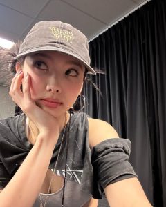Im Na-yeon Instagram - 🩶