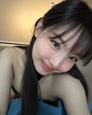 Im Na-yeon Instagram - 어제의 여워