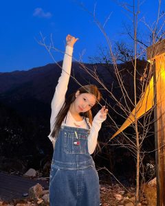 Im Na-yeon Instagram - 츕츕
