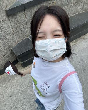 Im Na-yeon Instagram - 🧚🦖🧚