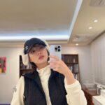 Im Soo-hyang Instagram - 연극한다고 가을시즌은 못갔지만 겨울 골프 준비 완료 🏌️‍♀️ 실력은 안완료 그래 뭐 장비빨이지 😊 더 추워지기 전에!! #AD #likkgolf #릭크골프 #골프웨어 #필드룩 @likkgolf