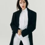 Im Soo-hyang Instagram - @arenakorea contributing editor 김루비 photography 곽기곤 stylist 남주희 hair 한수화 by 제니하우스 make-up 정혜선 by 제니하우스 #ARENAKOREA