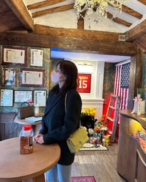 Im Soo-hyang Instagram - 우연이네
@veranda_seoul 
너무좋다