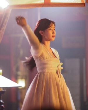 Im Soo-hyang Instagram - 설희모먼트