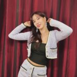 Im Soo-hyang Instagram – 도라 박 🙃

#미녀와순정남