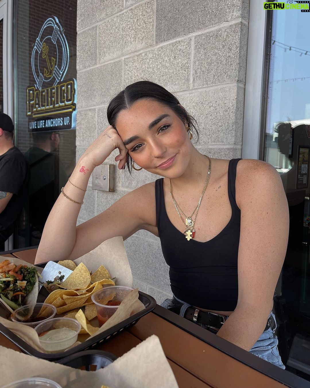 Indiana Massara Instagram - Cosplaying a cowgirl🤠Salt Lake City, Utah