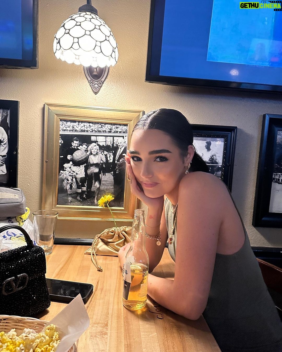 Indiana Massara Instagram - “Alexa play Cowgirls by Morgan Wallen” Los Angeles, California