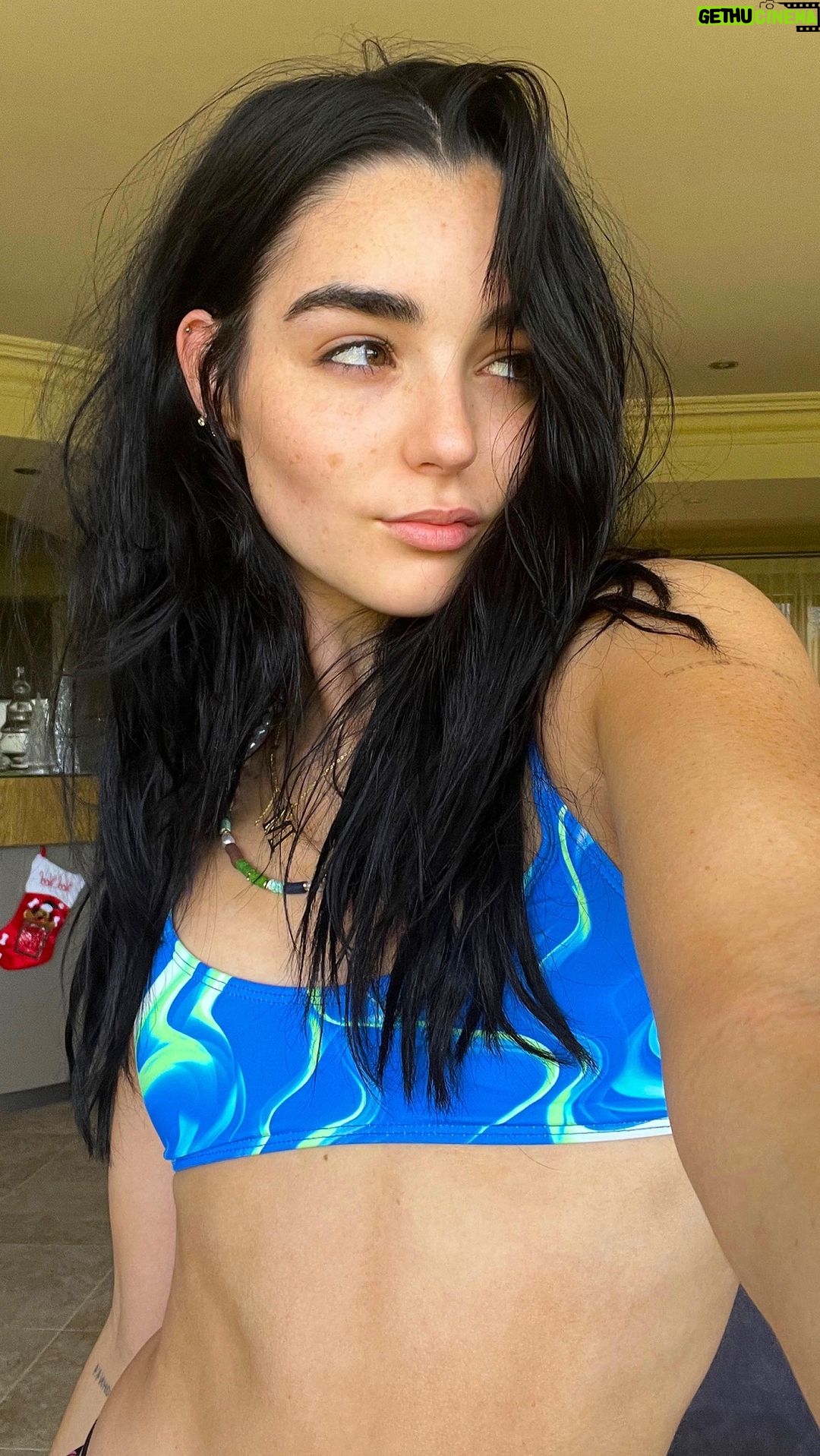 Indiana Massara Instagram - Beach hair >>>