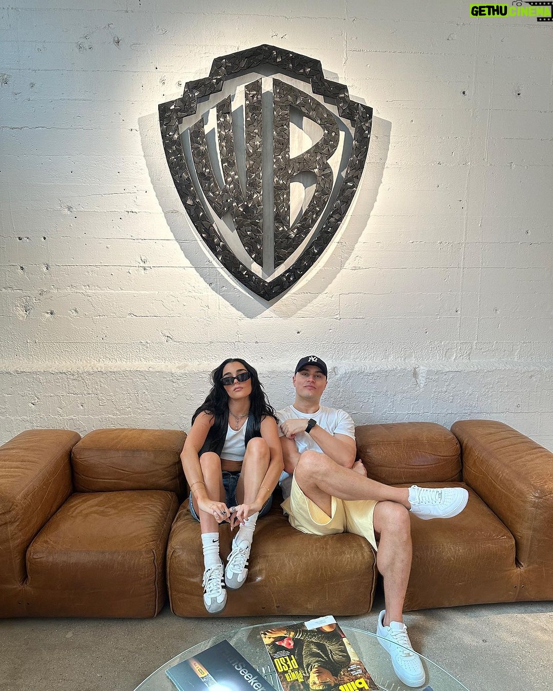 Indiana Massara Instagram - Friends, Food, Fun Los Angeles, California