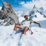 Ines Benazzouz Instagram – Nous on passe l’été à la montagne 🏔️Ça grail d’la glace dans la glace, on contourne le système 🥶🍦

Héee merceee @kinderbuenofr !

📸 @mathis_dumas 

Collaboration commerciale
Photographie retouché