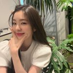 Irene Instagram - 🐰✌🏻