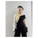 Irene Instagram - 🤍🖤🤍