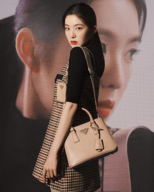 Irene Instagram - #광고 @prada @voguekorea #PradaFW20