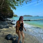 Irene Kim Instagram - Sun, sand, the sea & me 🥥🏝️🌺🌞 @sripanwa Sri panwa