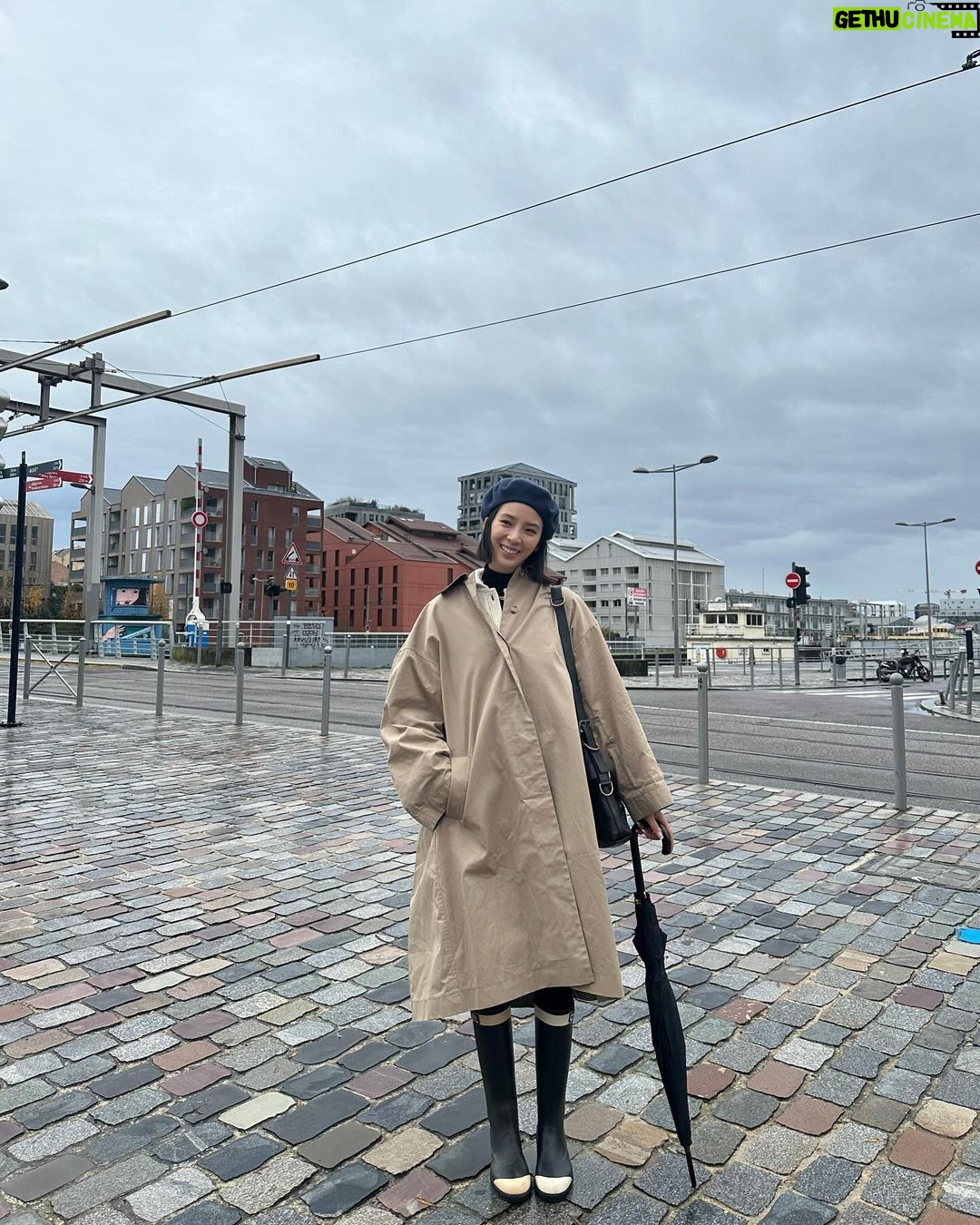 Irene Kim Instagram - 코지코지 보르도 🍷🎄🌦️🤍 Bordeaux, France