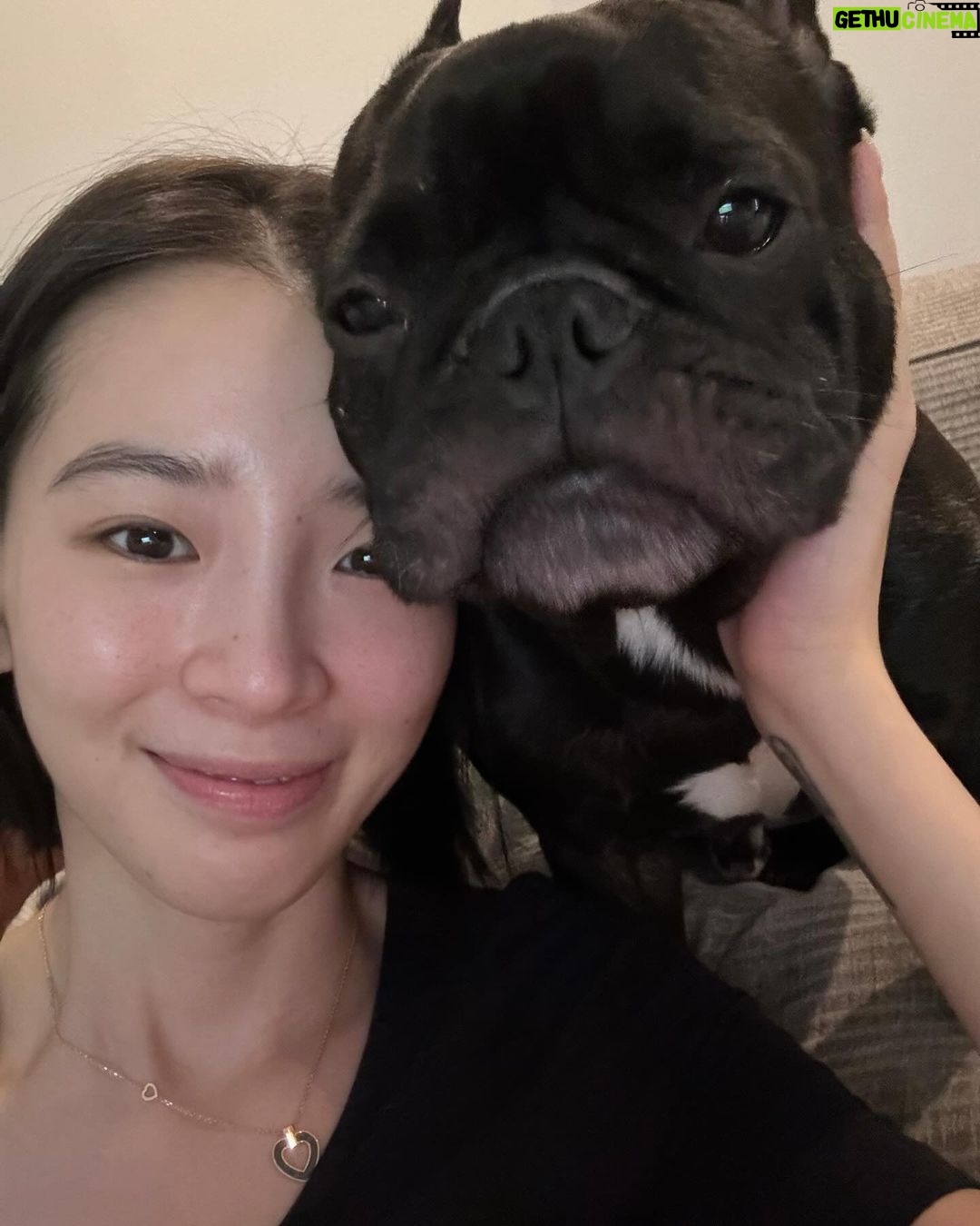 Irene Kim Instagram - Mental breaks are important 😌